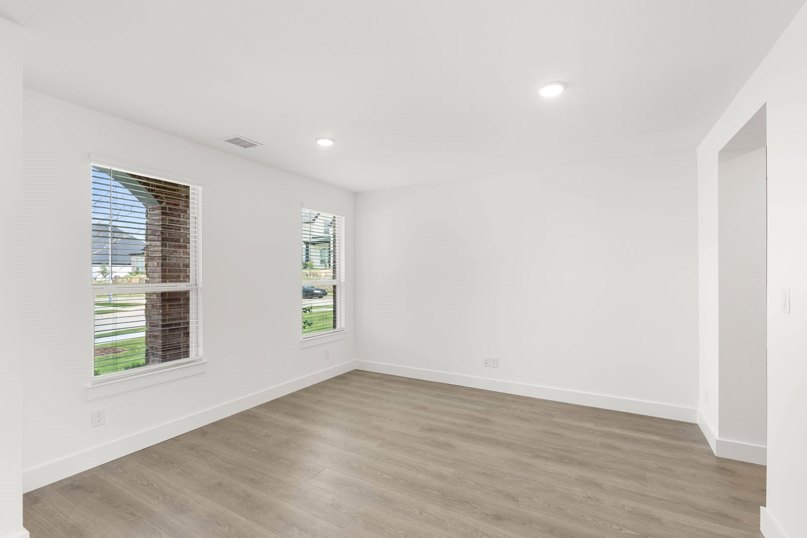 413 Tower Street Desoto TX 75115