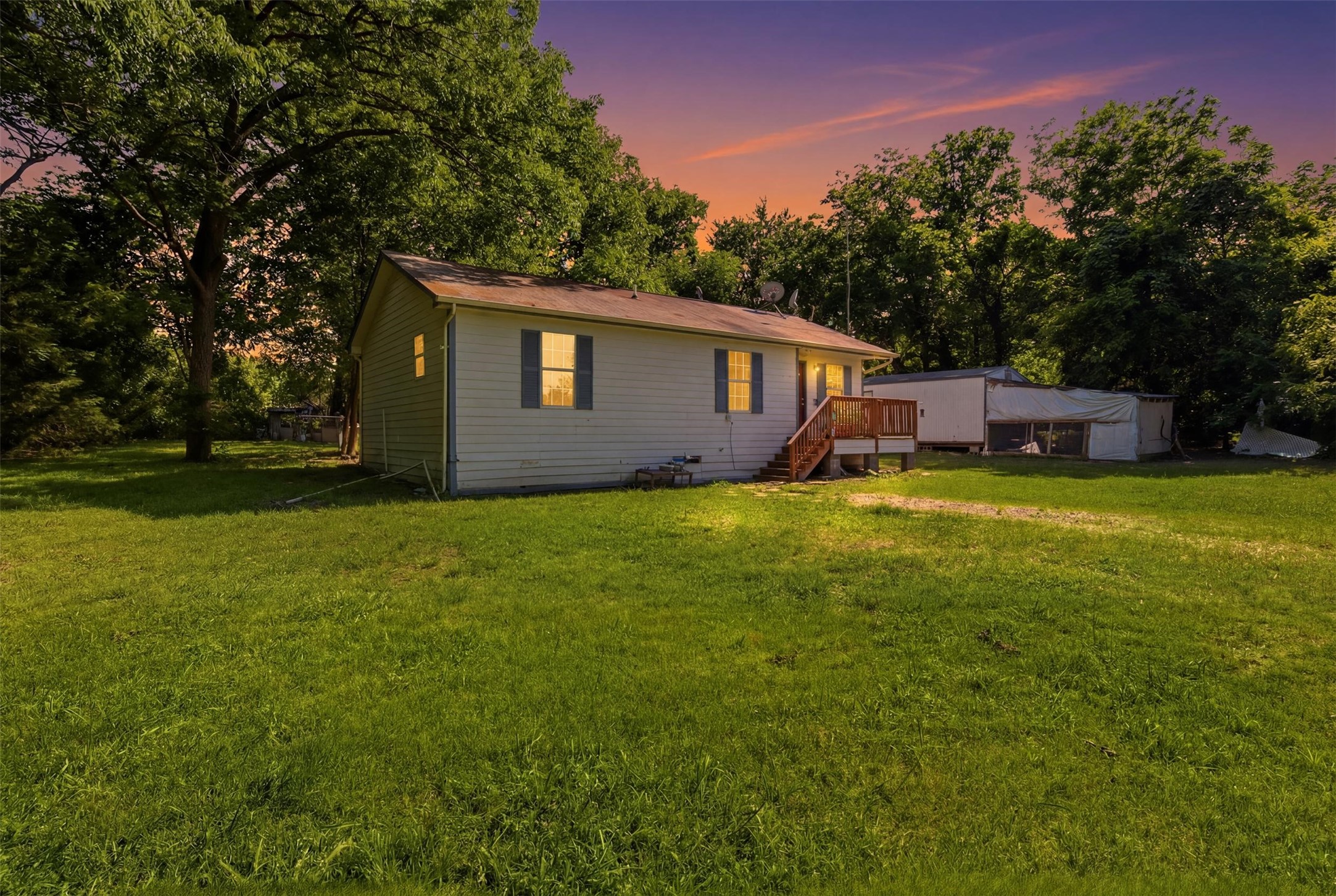11990 County Road 563 Princeton TX 75407