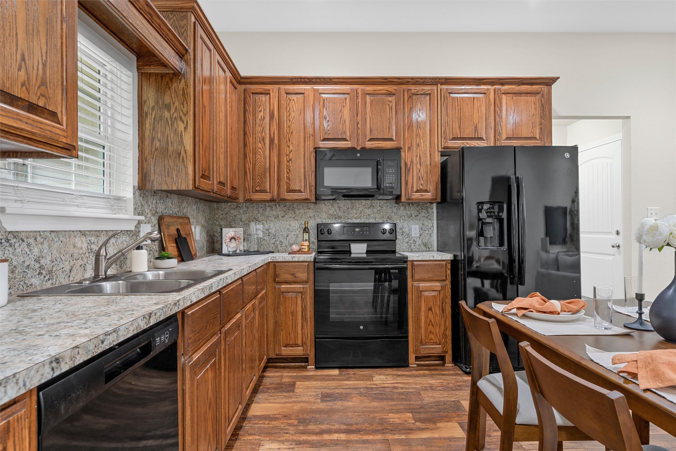 204 Hawk Ridge Lacy Lakeview TX 76705