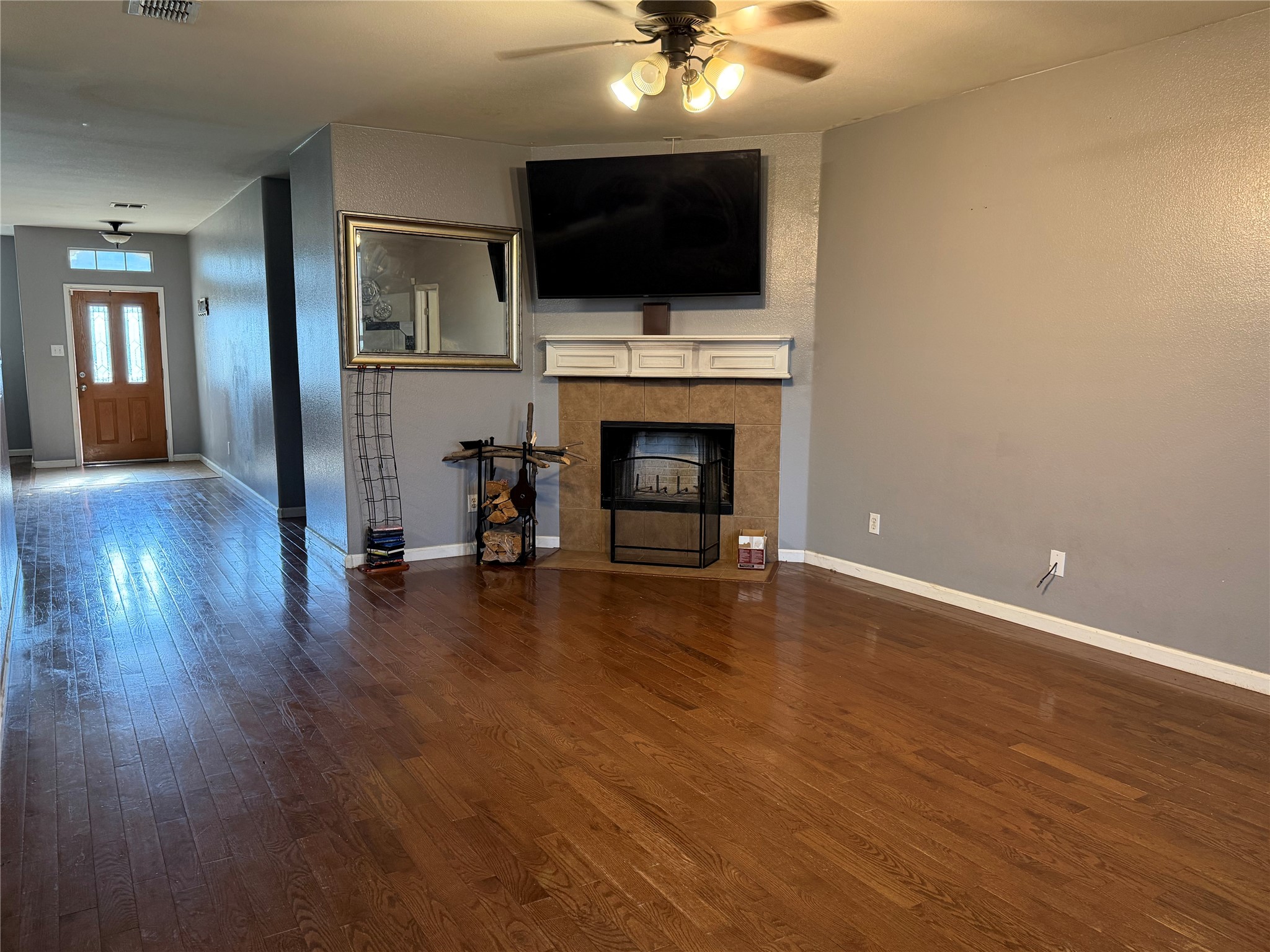8221 Atherton Street Arlington TX 76002
