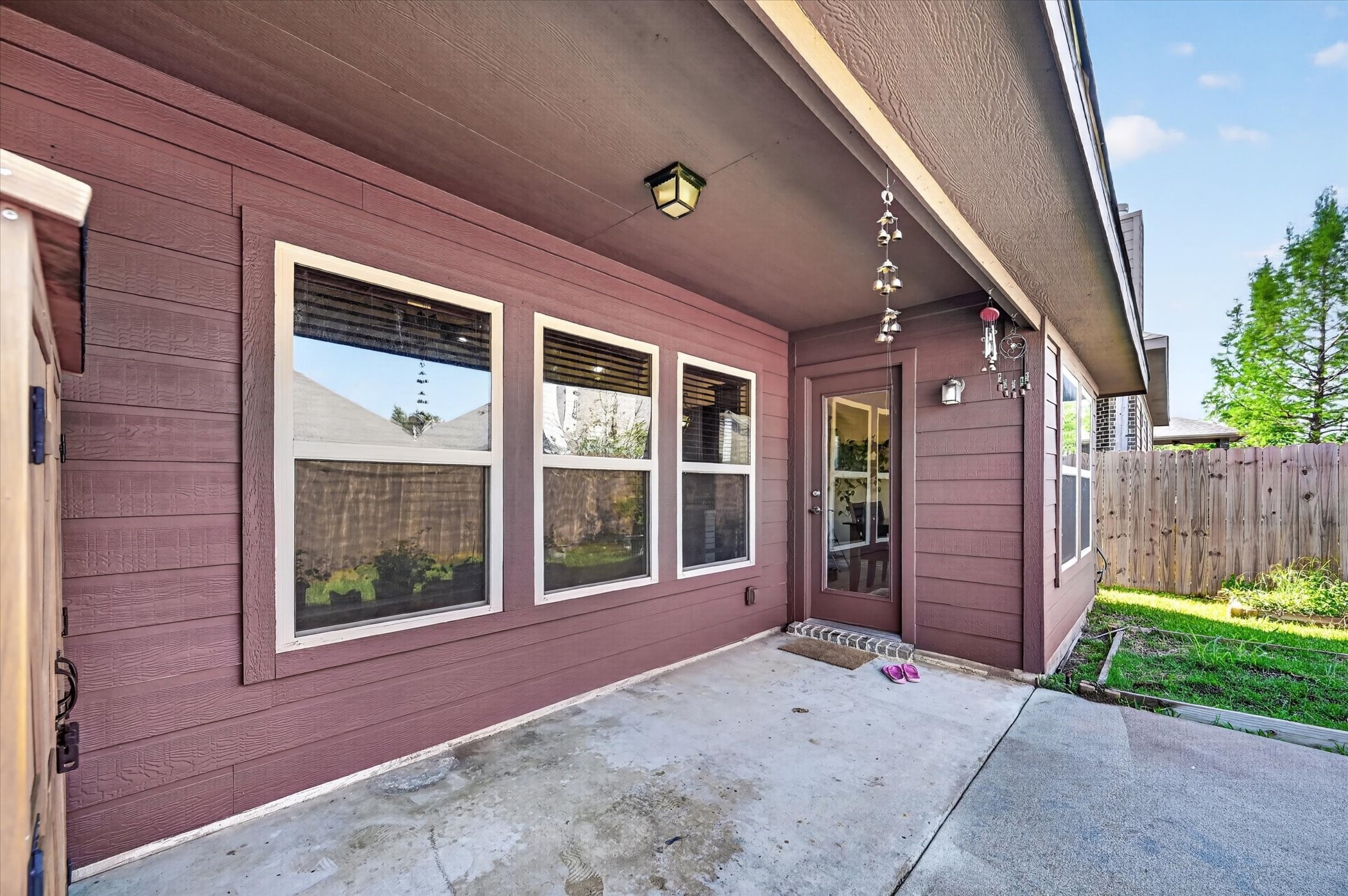 3812 Surf Street Denton TX 76208