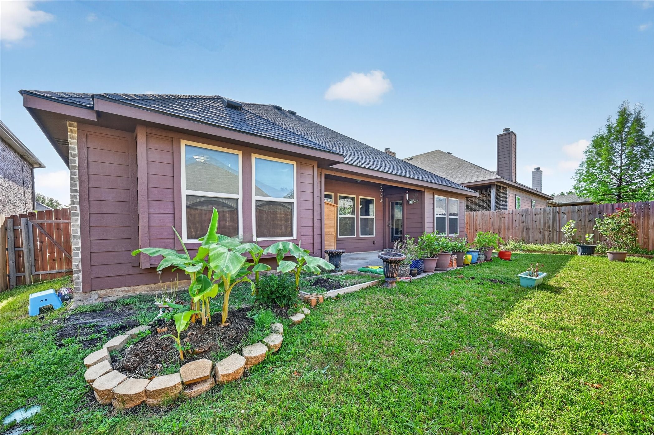 3812 Surf Street Denton TX 76208