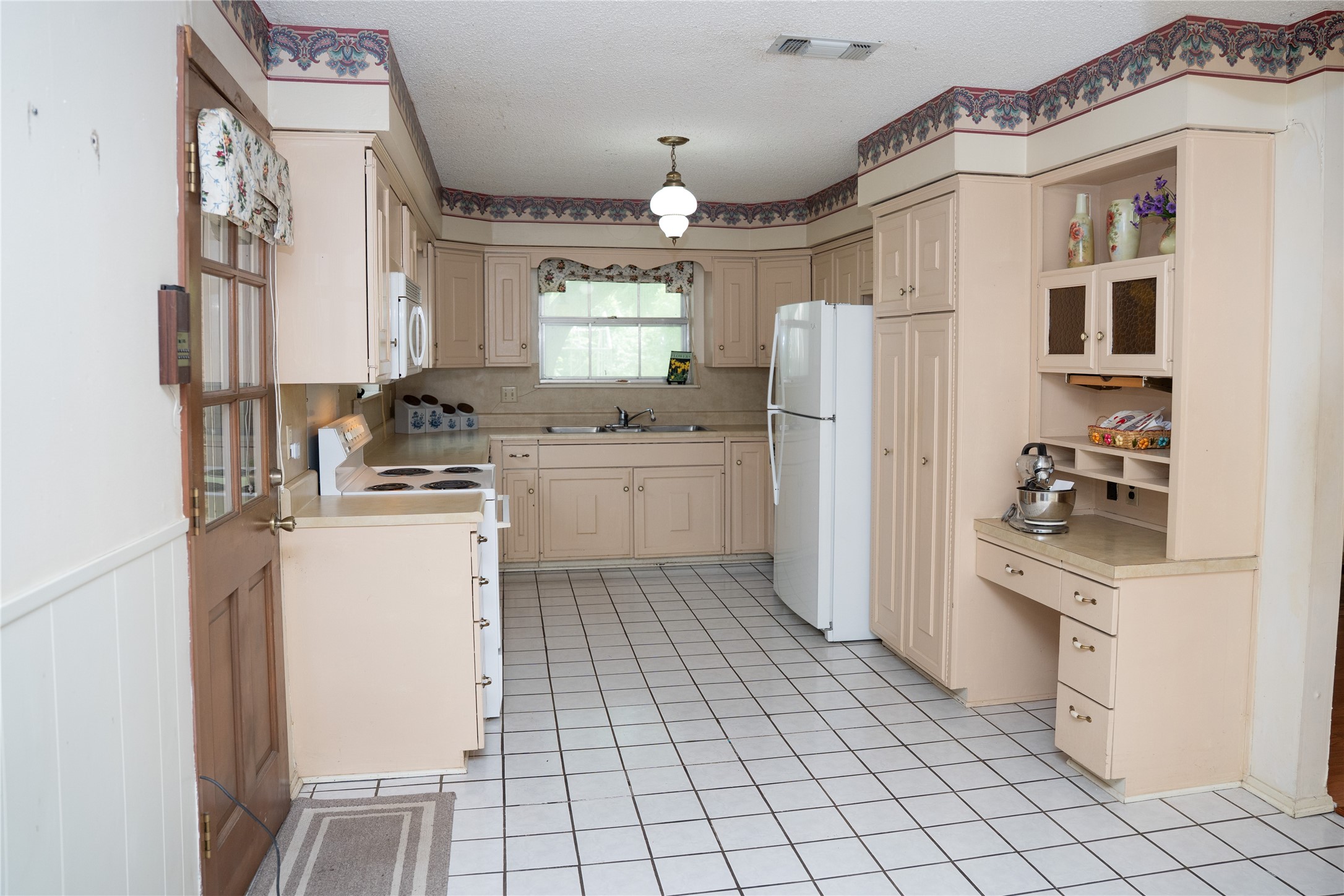1106 E Franklin Street Hillsboro TX 76645