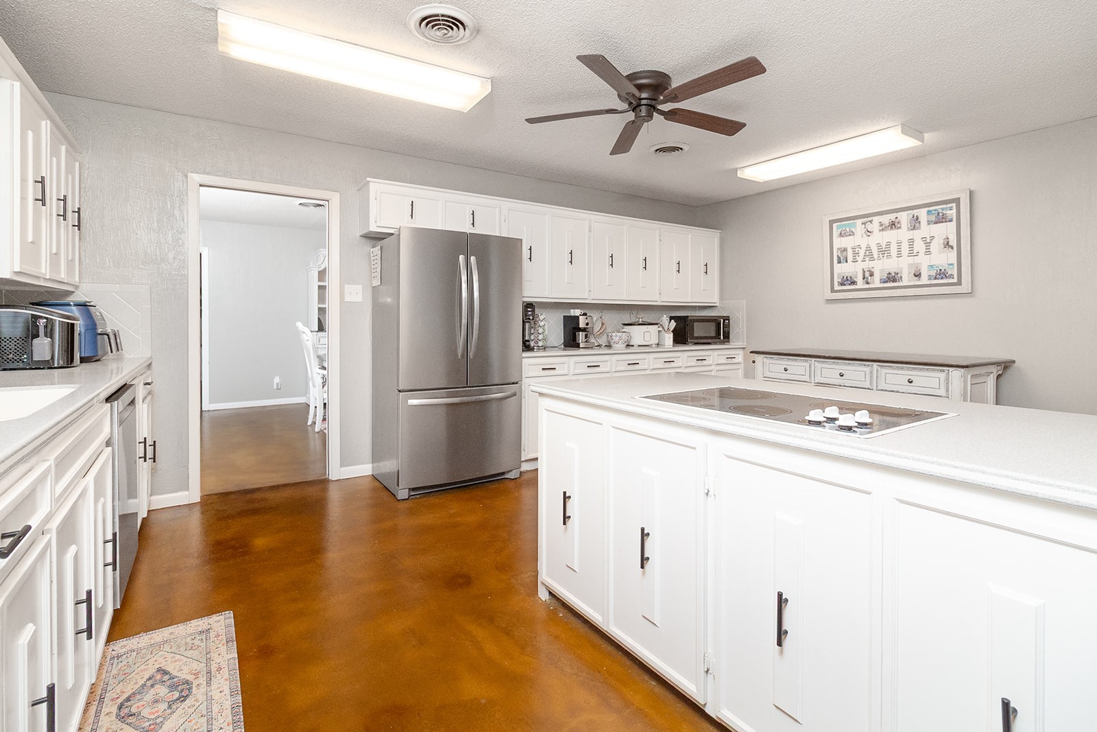 1401/1403 S Pine Street Brady TX 76825