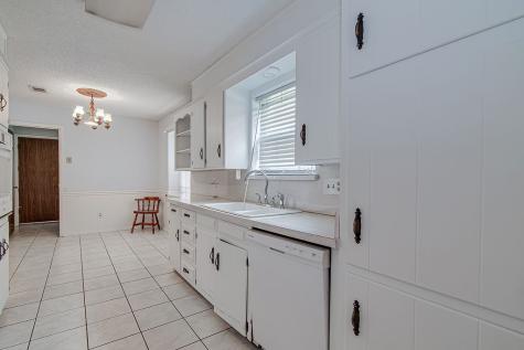 4053 Glenbrook Drive Arlington TX 76015