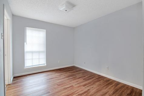 4053 Glenbrook Drive Arlington TX 76015