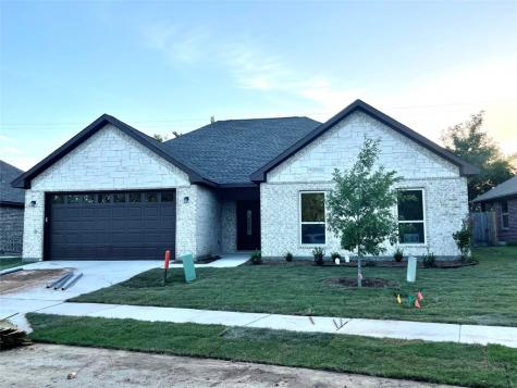 1127 Vintage Avenue Gainesville TX 76240