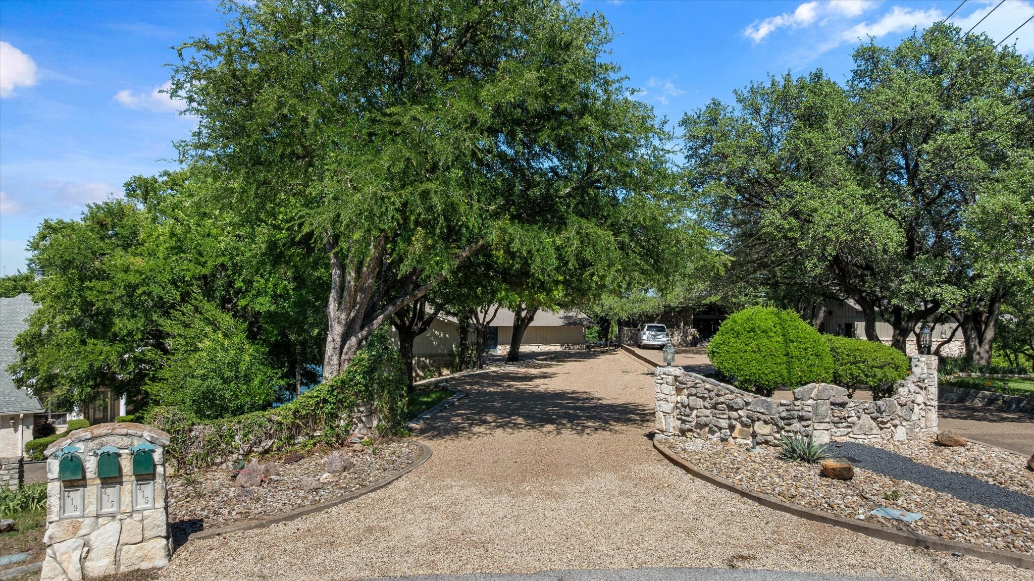 417 Peninsula Court Granbury TX 76048