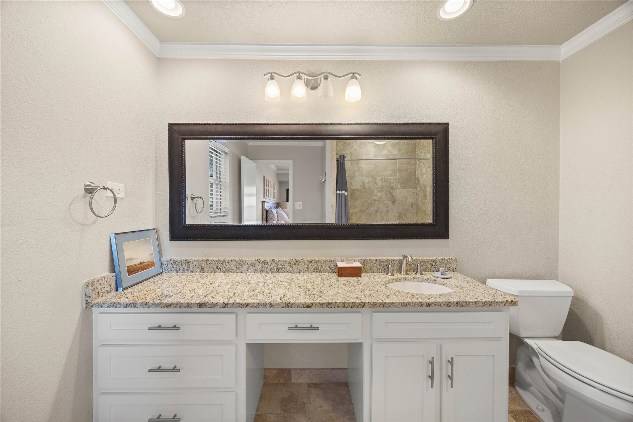 417 Peninsula Court Granbury TX 76048