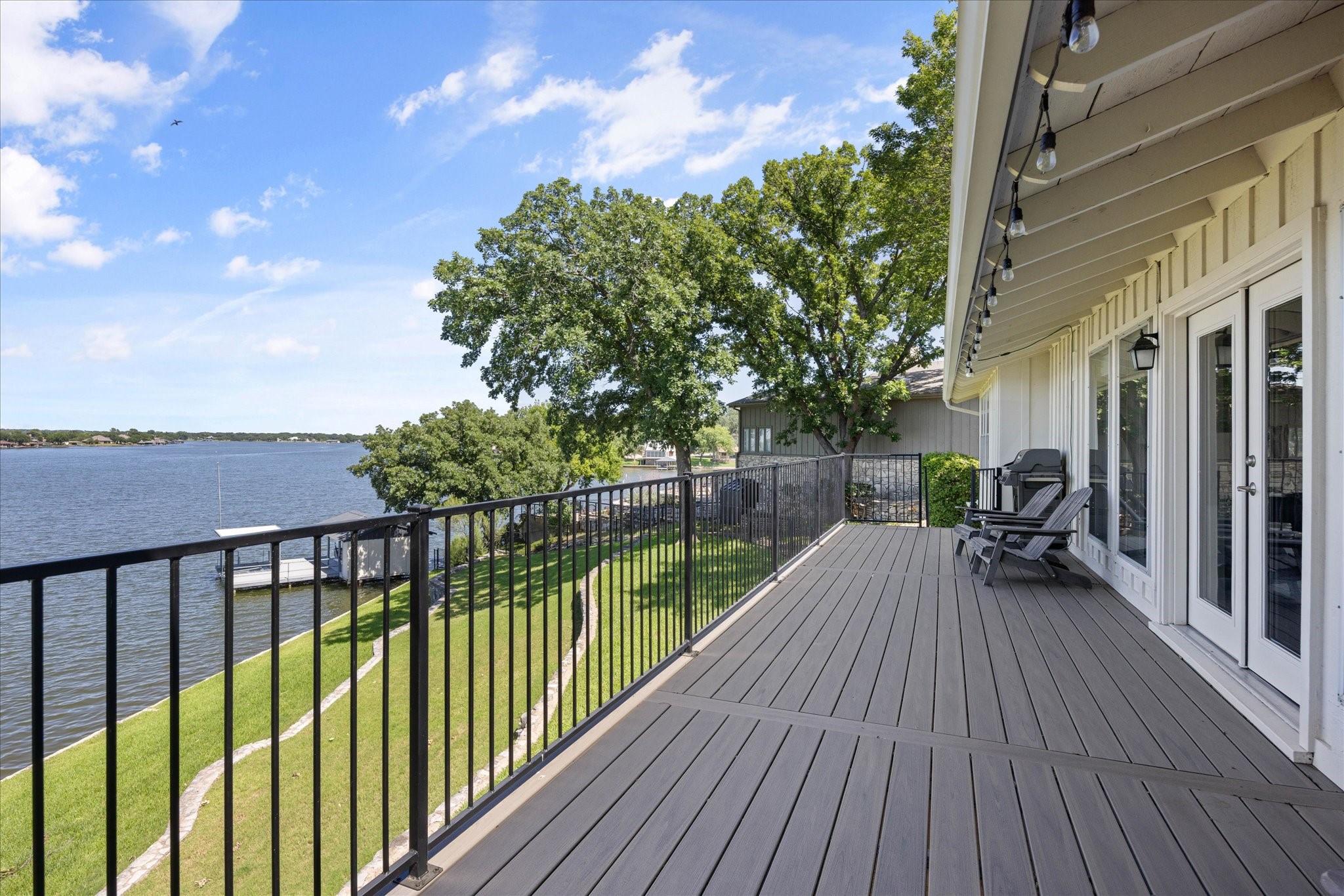417 Peninsula Court Granbury TX 76048
