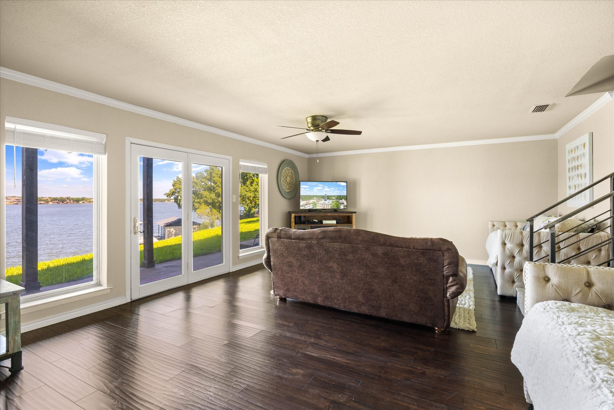 417 Peninsula Court Granbury TX 76048