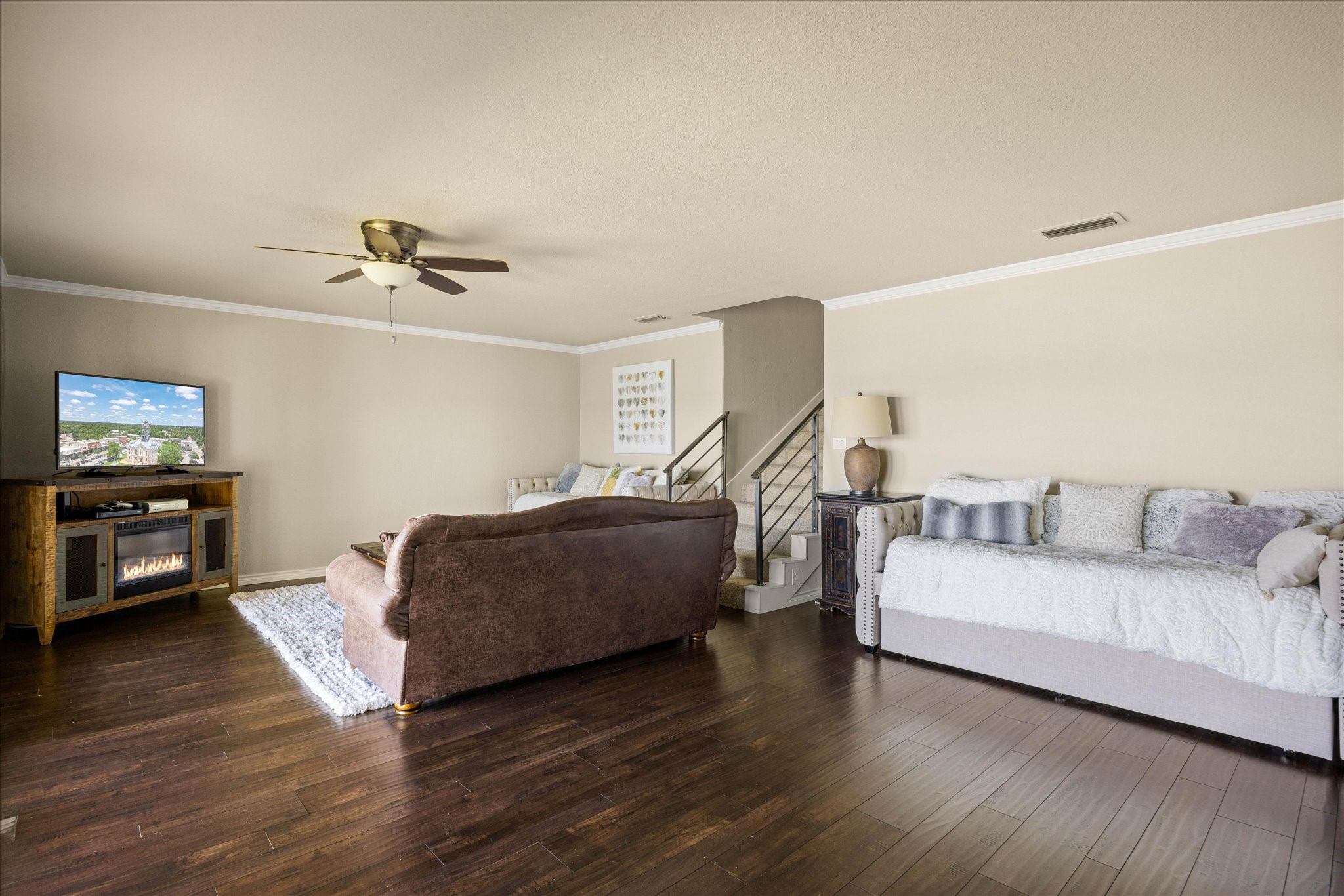 417 Peninsula Court Granbury TX 76048
