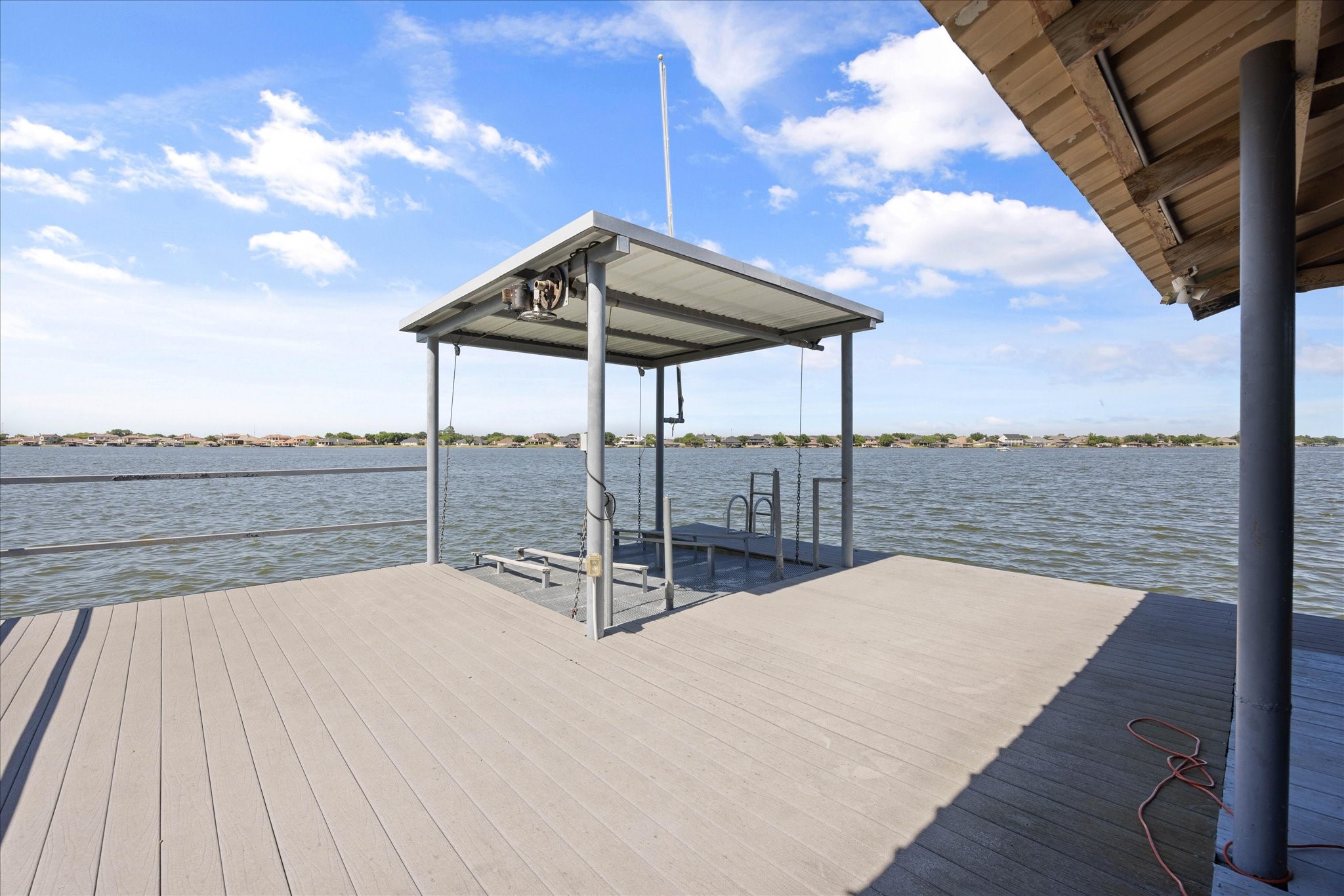 417 Peninsula Court Granbury TX 76048