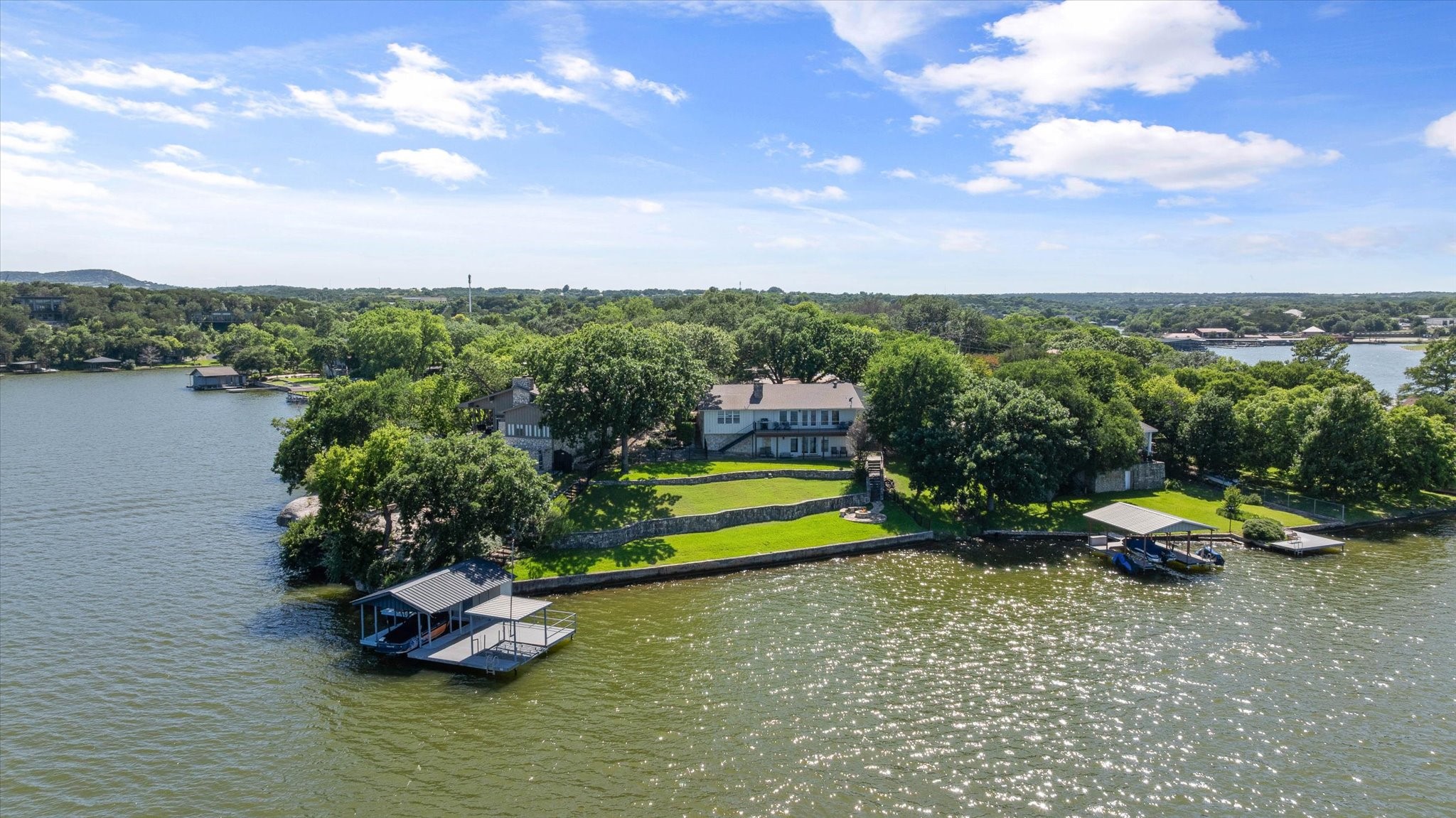 417 Peninsula Court Granbury TX 76048