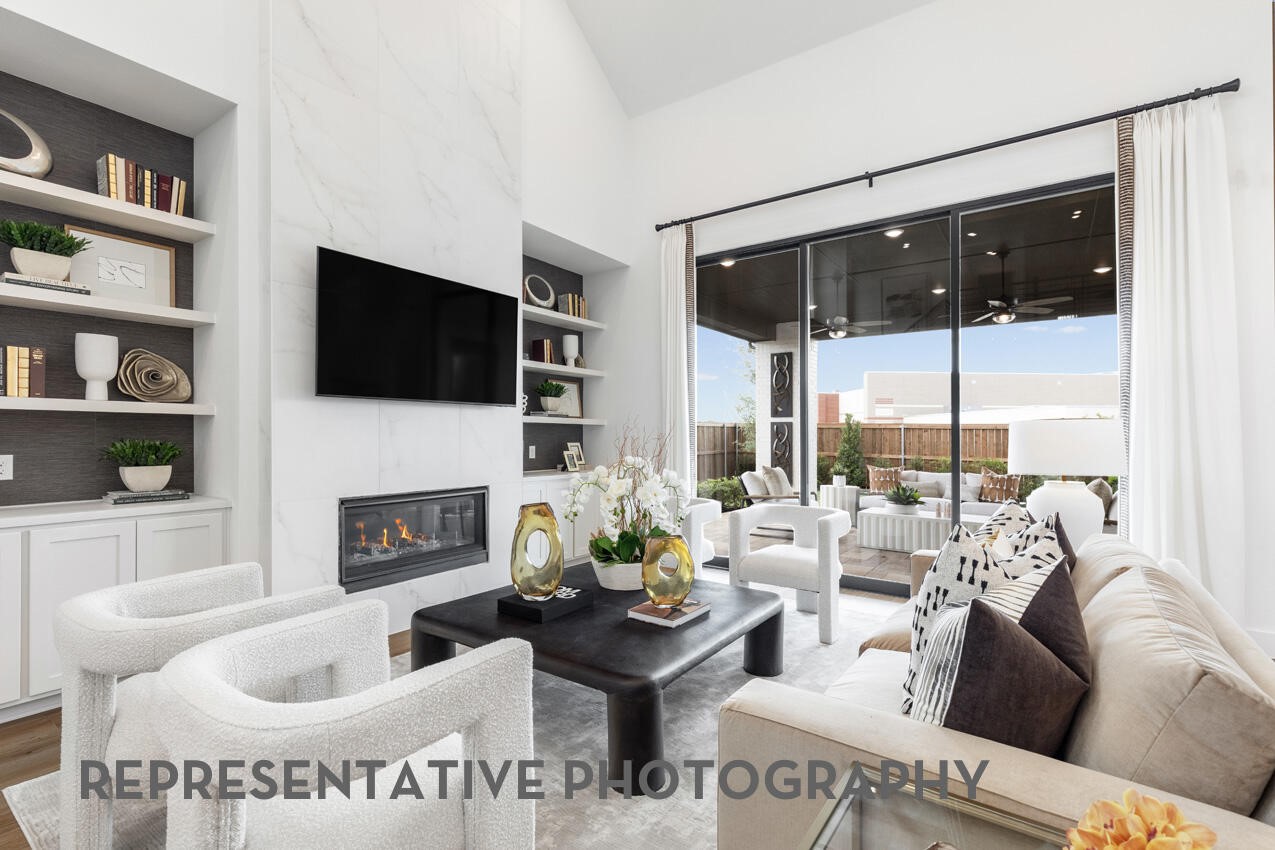 4437 Silver Spur Court Aubrey TX 76227