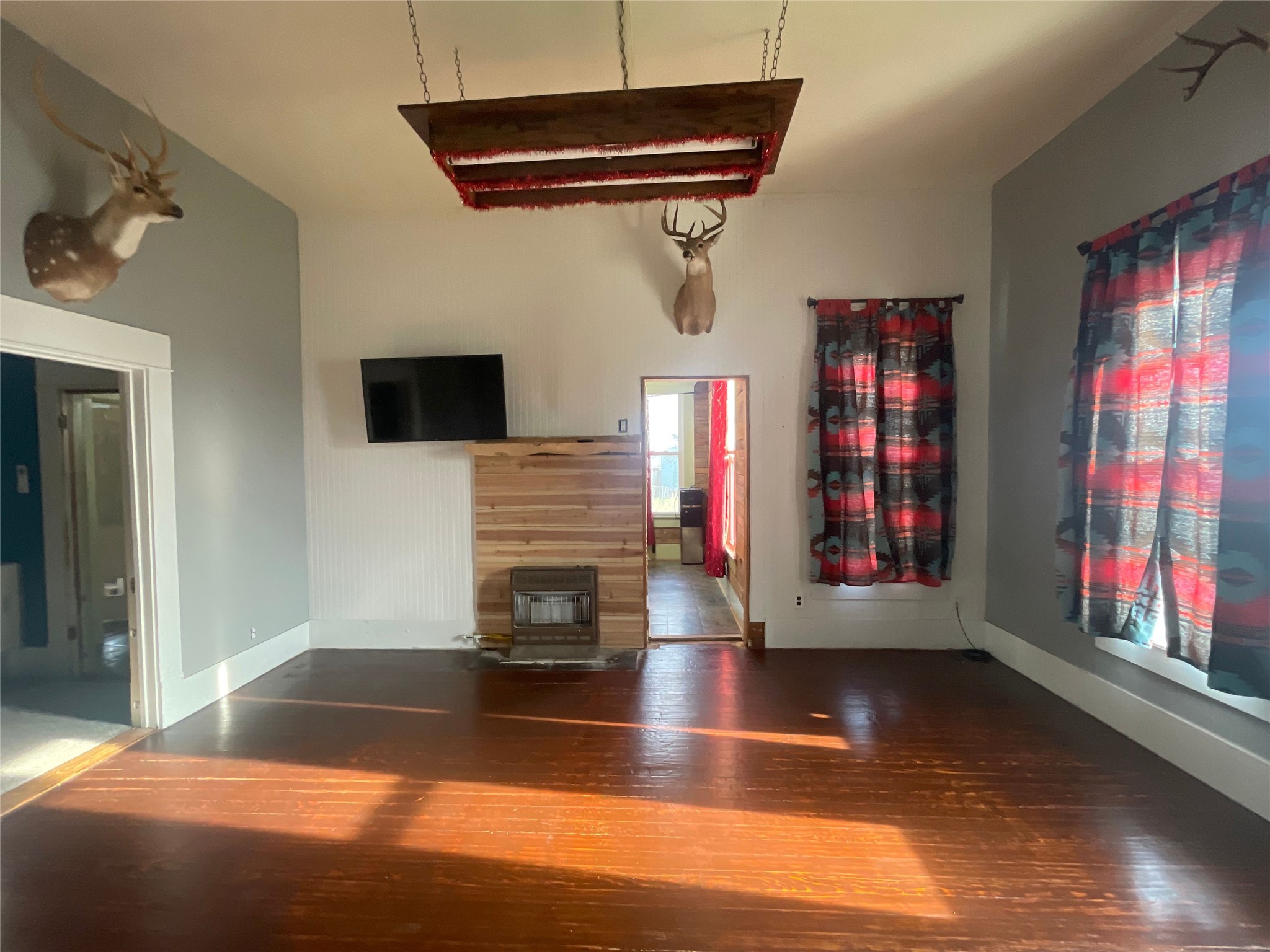 215 W Main Street Lometa TX 76853