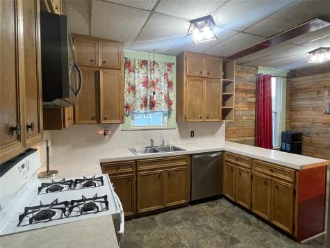 215 W Main Street Lometa TX 76853