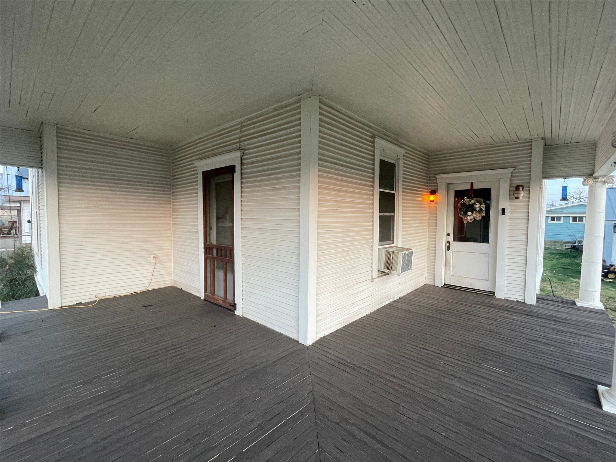 215 W Main Street Lometa TX 76853