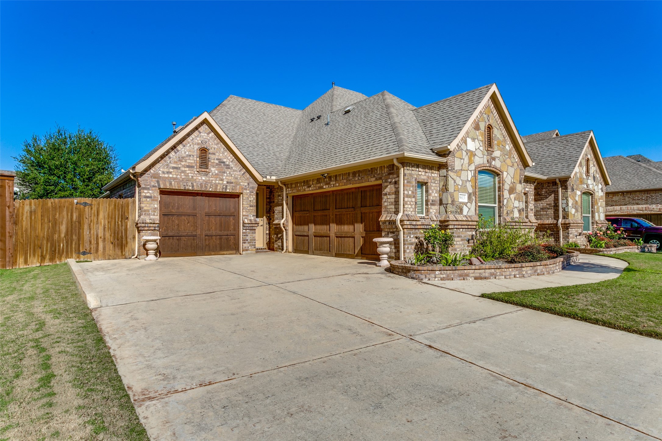 8613 Shadywood Lane North Richland Hills TX 76182