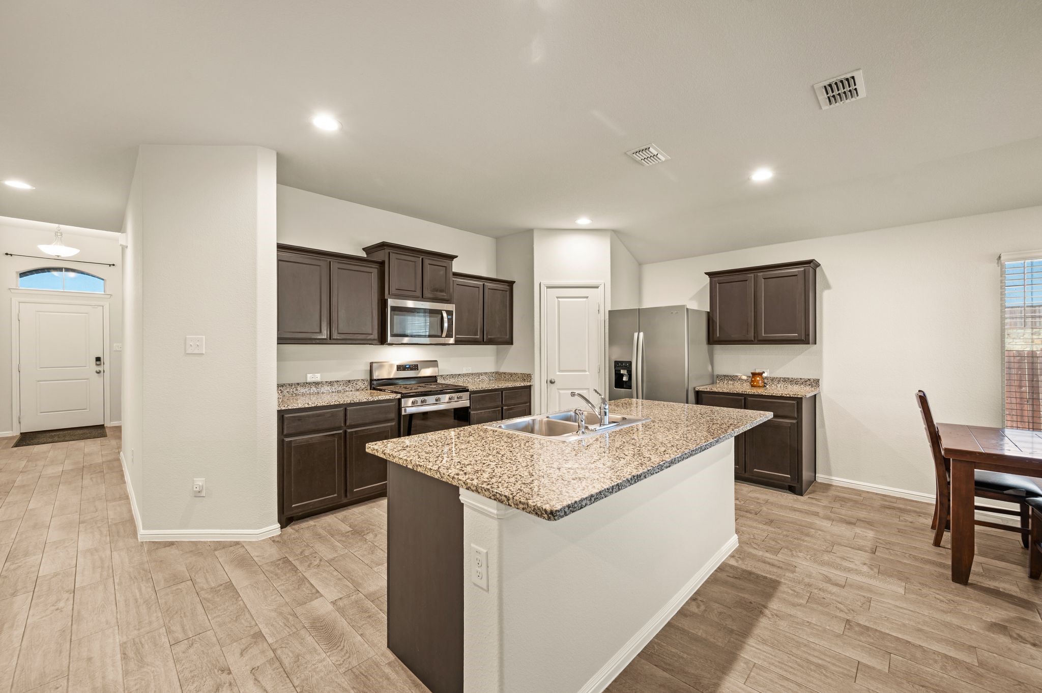 2105 Myrtle Beach Drive Fort Worth TX 76108