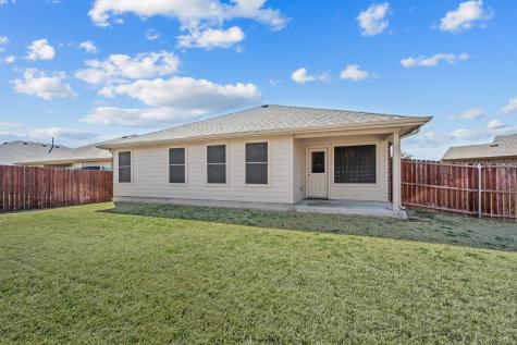 2105 Myrtle Beach Drive Fort Worth TX 76108
