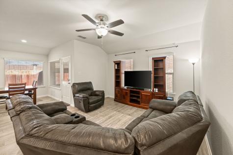 2105 Myrtle Beach Drive Fort Worth TX 76108