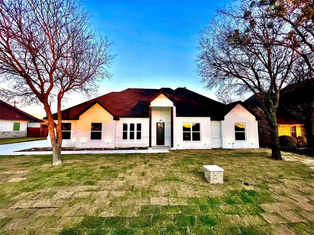 5619 Herkes Court Fort Worth TX 76126