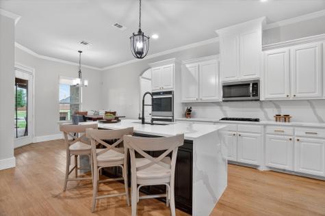 10917 Chriswood Drive Crowley TX 76036