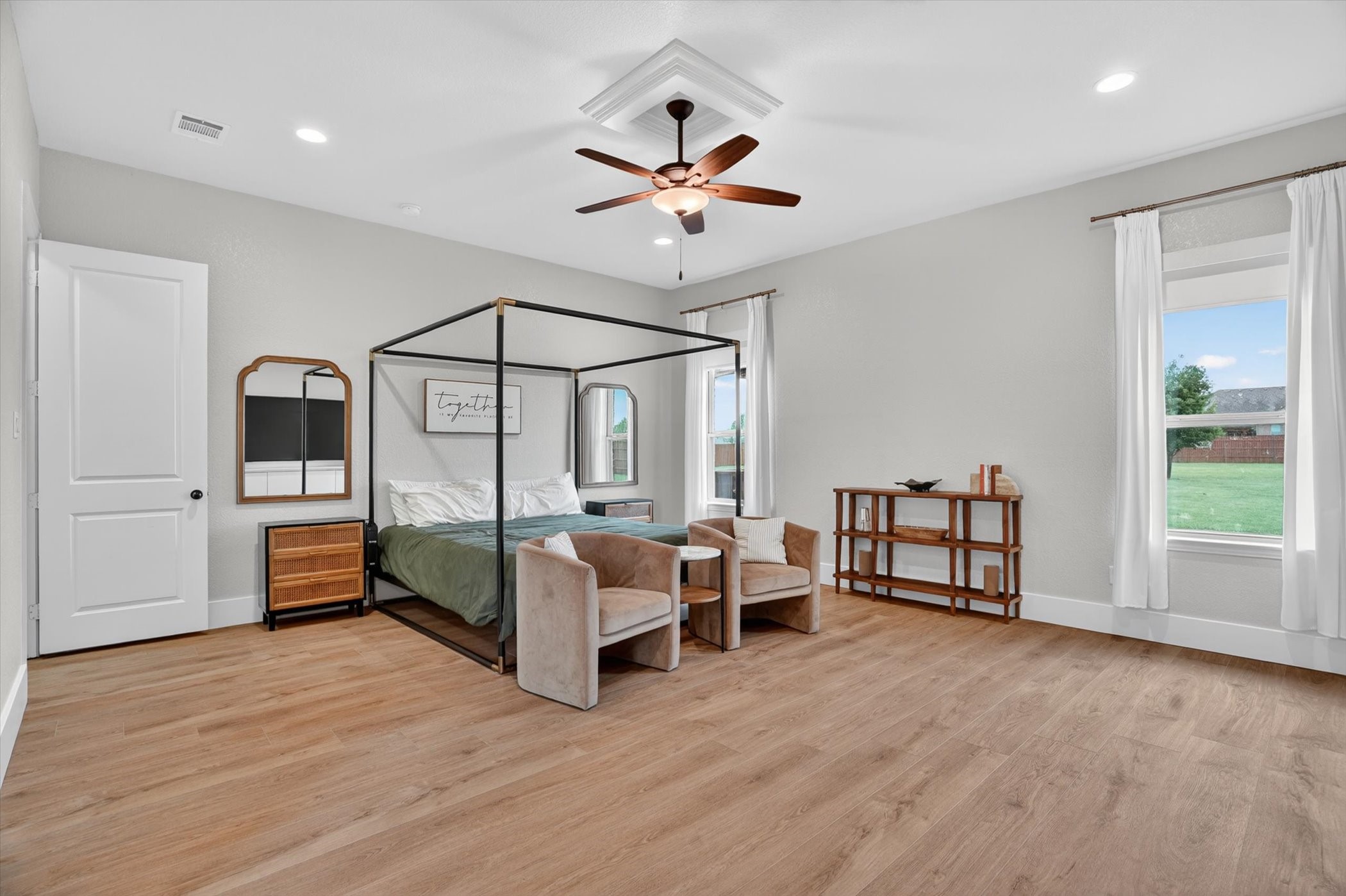 10917 Chriswood Drive Crowley TX 76036