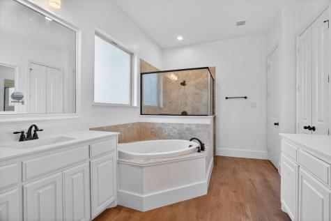 10917 Chriswood Drive Crowley TX 76036