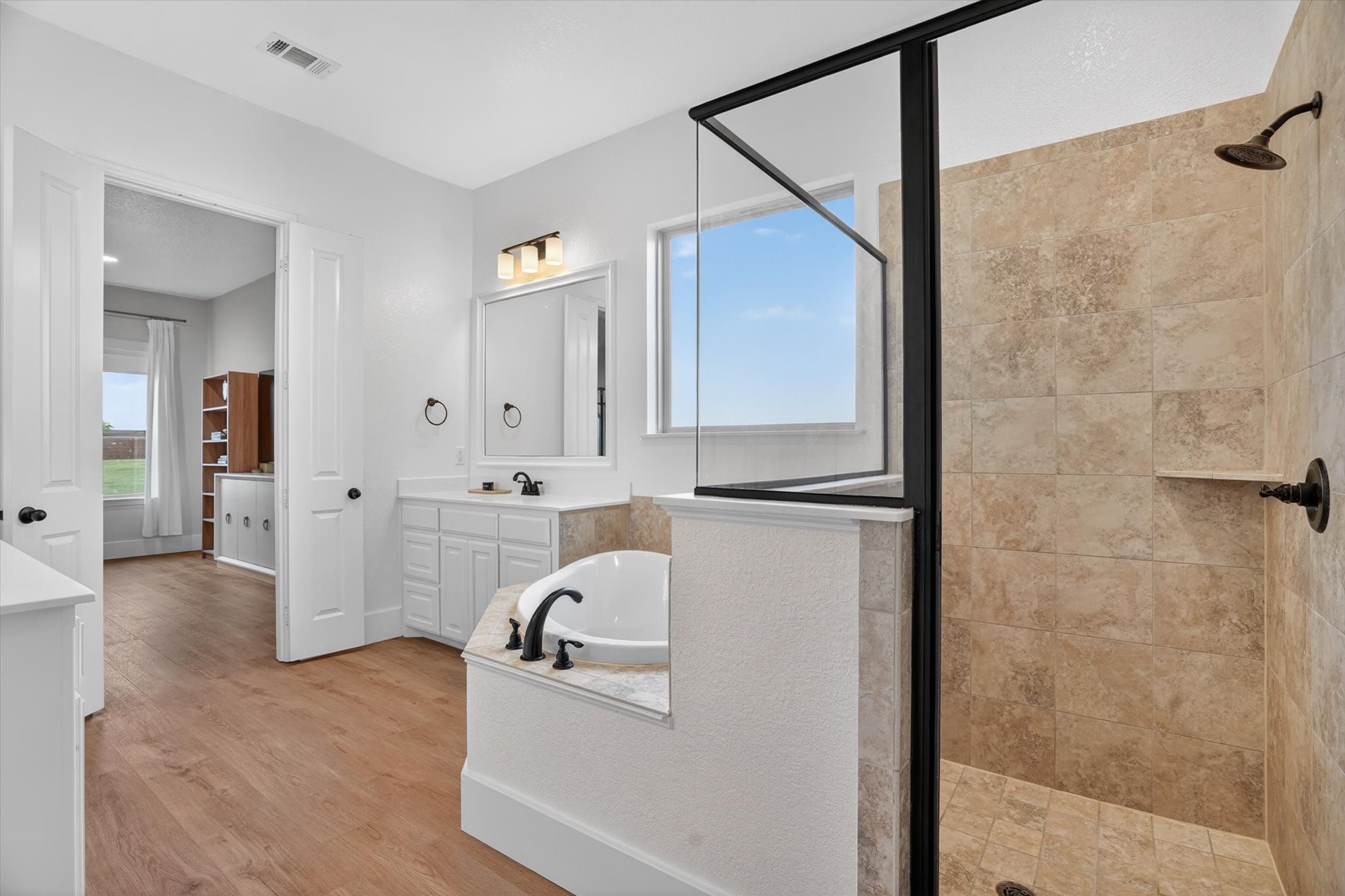 10917 Chriswood Drive Crowley TX 76036