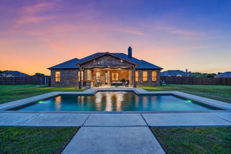 10917 Chriswood Drive Crowley TX 76036