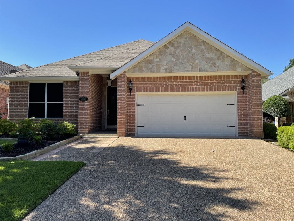 1706 Villa Court Corinth TX 76210