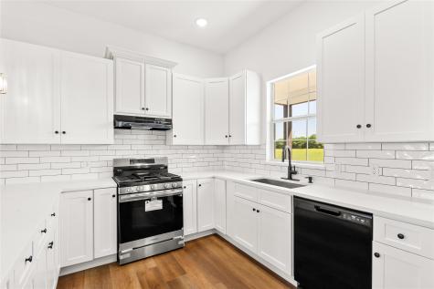 505 Farmer Road Ennis TX 75119