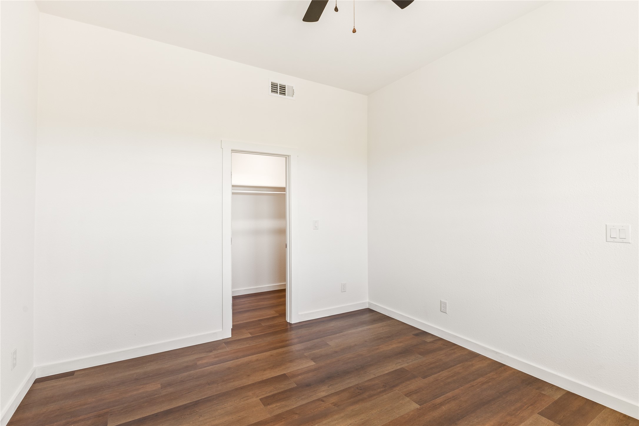 505 Farmer Road Ennis TX 75119
