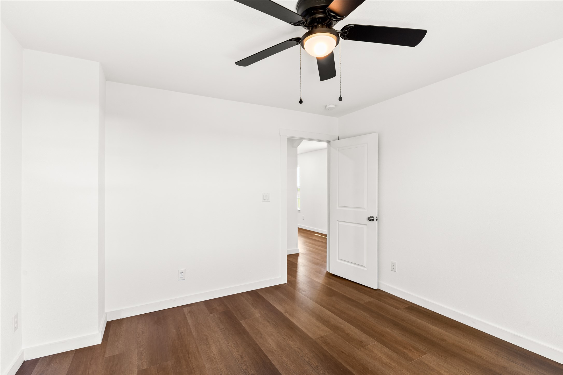 505 Farmer Road Ennis TX 75119