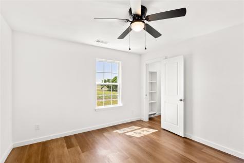 505 Farmer Road Ennis TX 75119