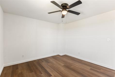 505 Farmer Road Ennis TX 75119