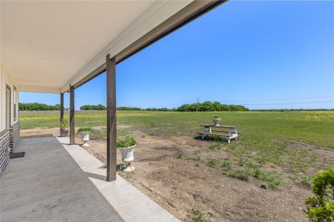 505 Farmer Road Ennis TX 75119