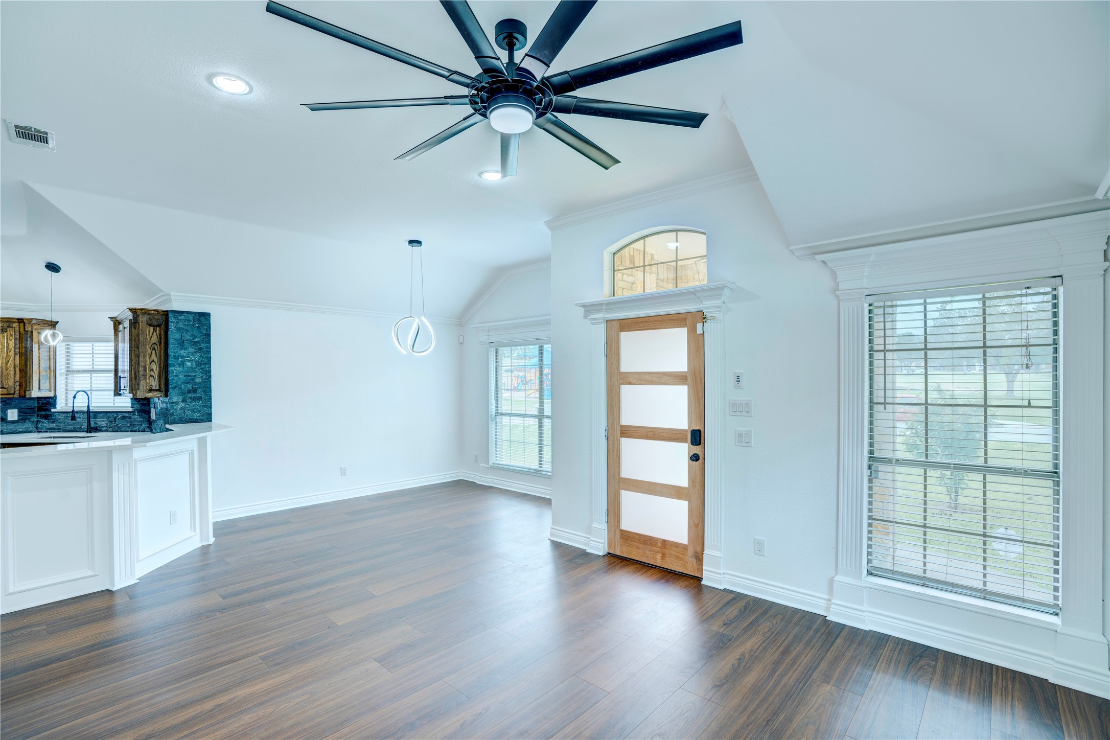 3101 Angle Avenue Fort Worth TX 76106