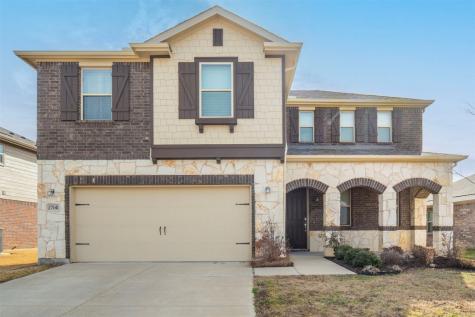 2708 Tobias Lane Aubrey TX 76227