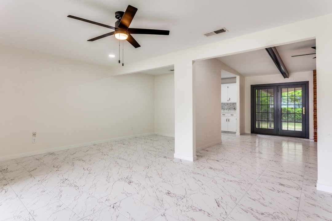 6413 Winn Street Fort Worth TX 76133