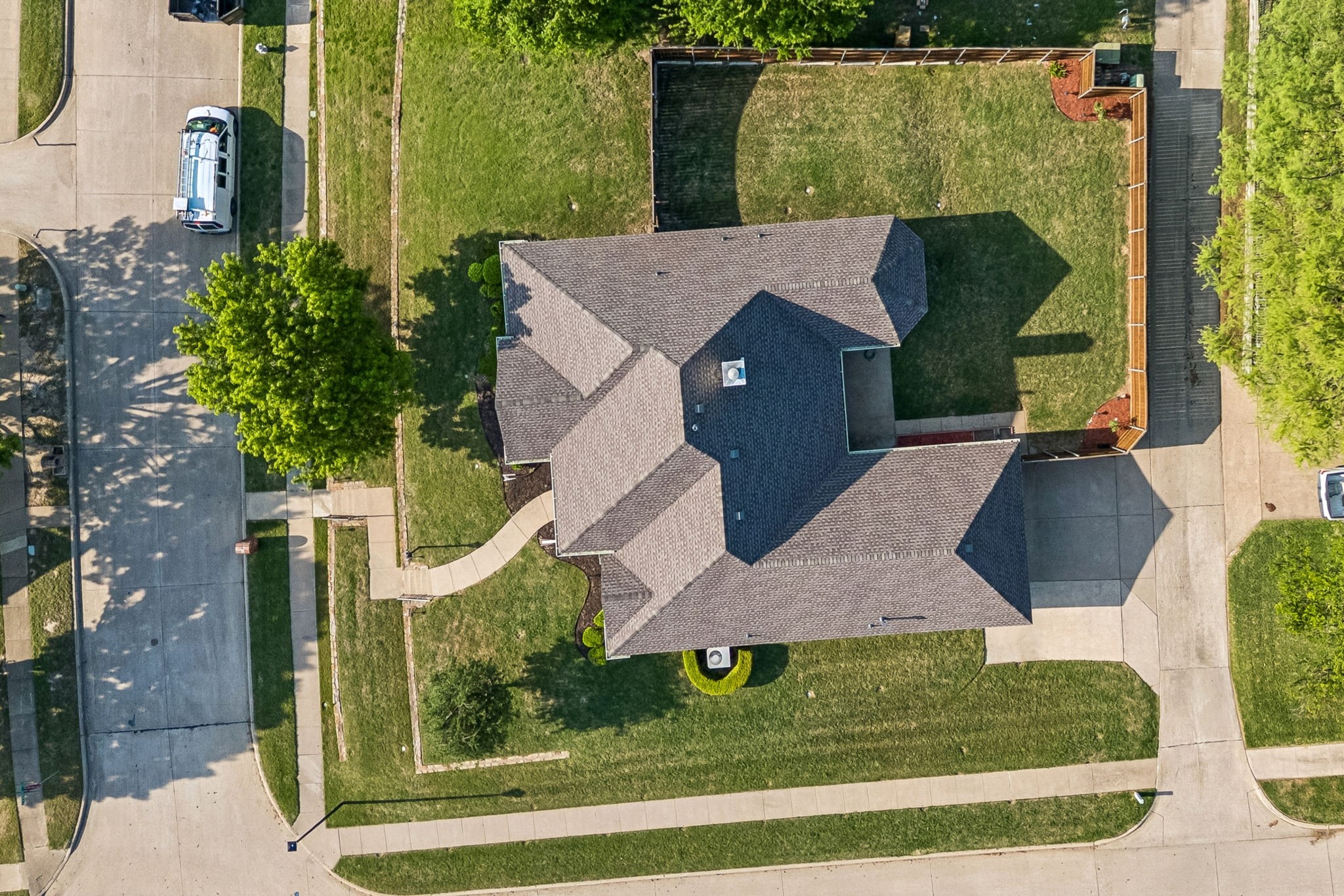 6602 Lynch Lane Garland TX 75044