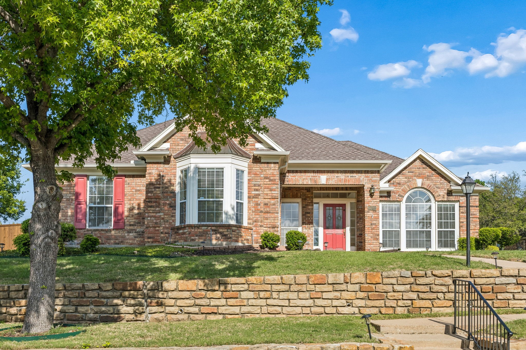 6602 Lynch Lane Garland TX 75044