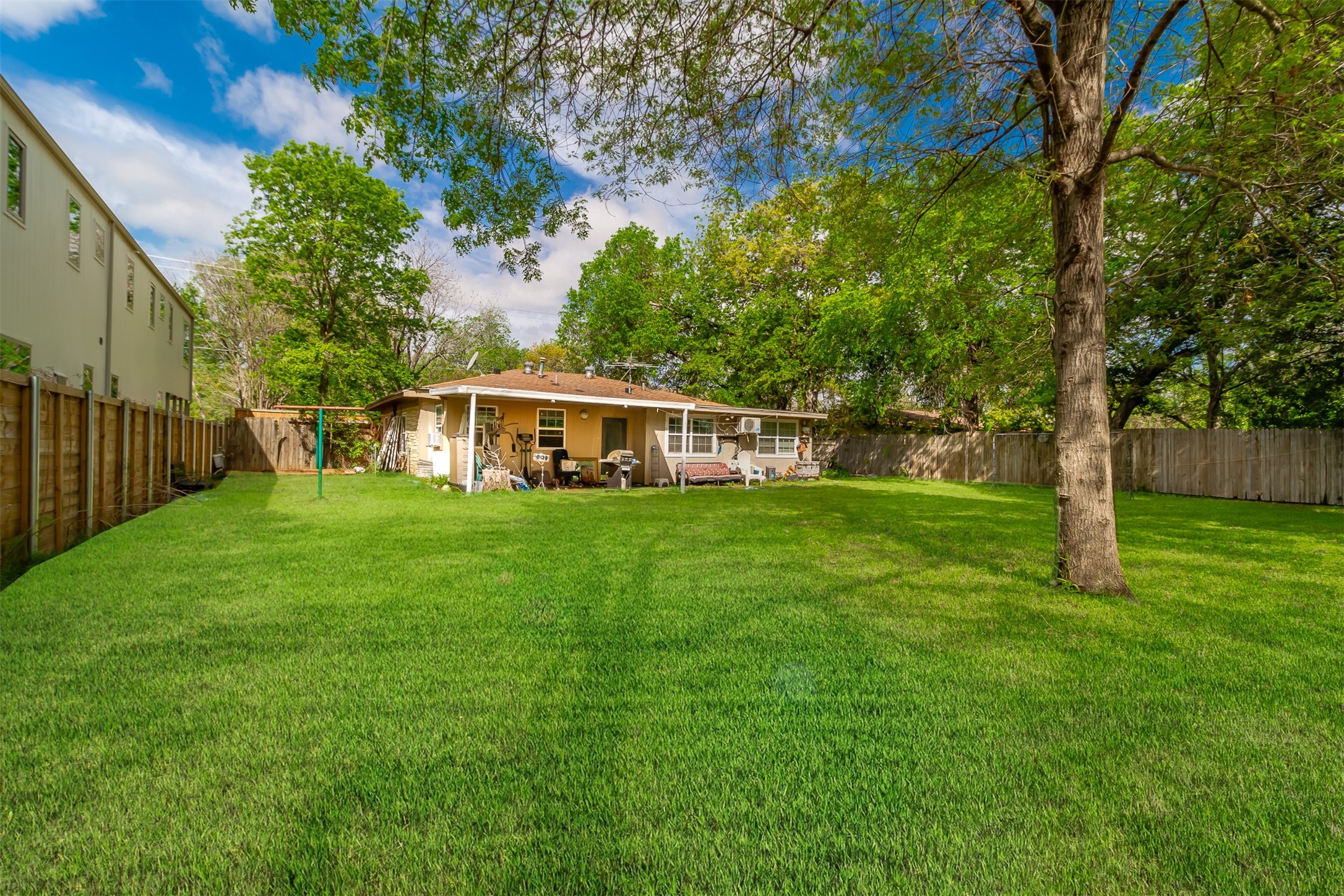 417 Athenia Drive Fort Worth TX 76114