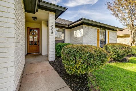 1008 Steven Street Burleson TX 76028