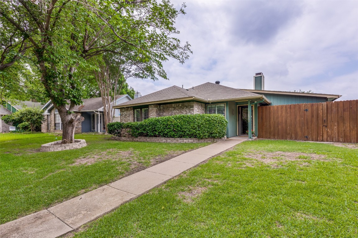 4720 Hibiscus Street Fort Worth TX 76137