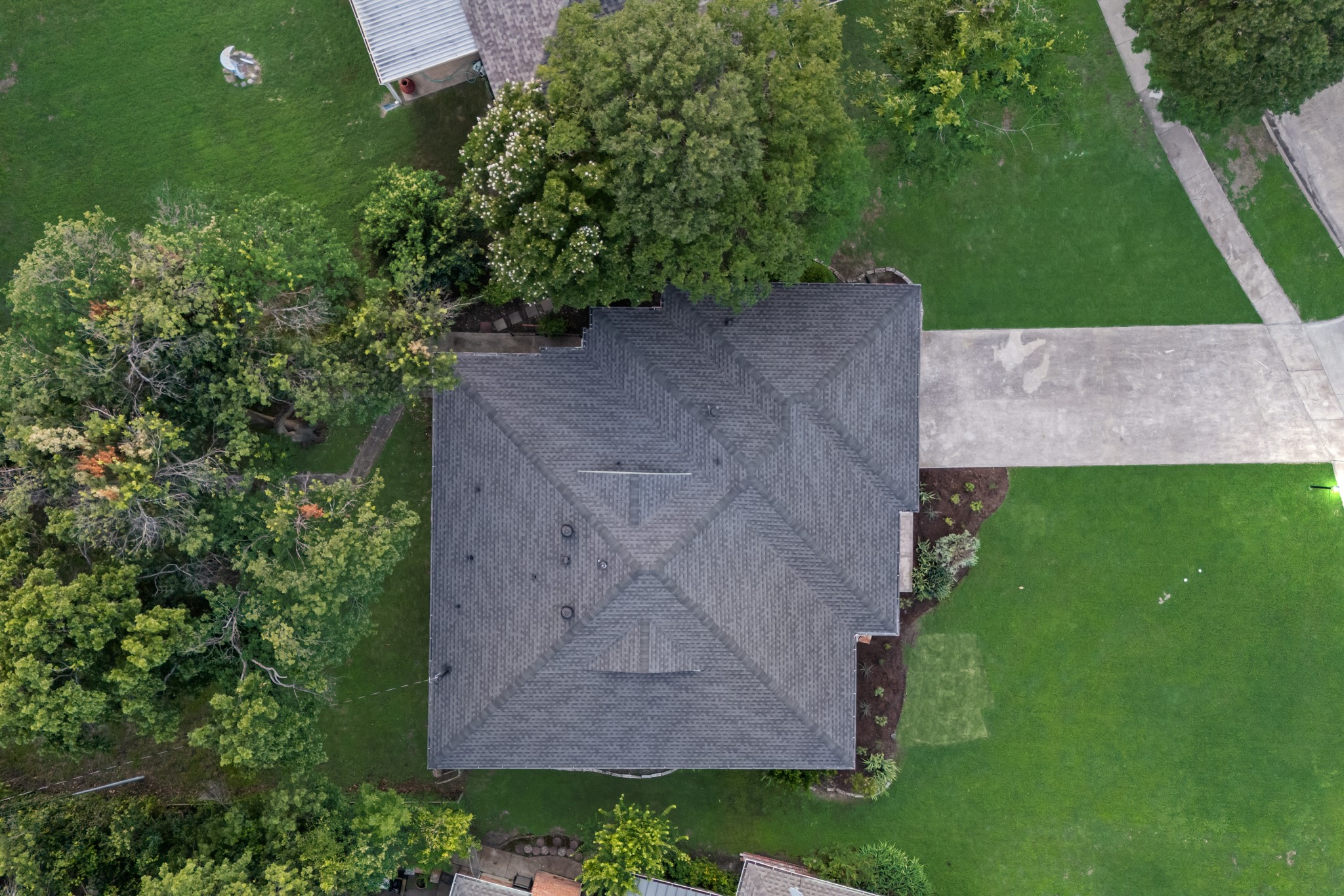 1650 Macmanus Drive Dallas TX 75228