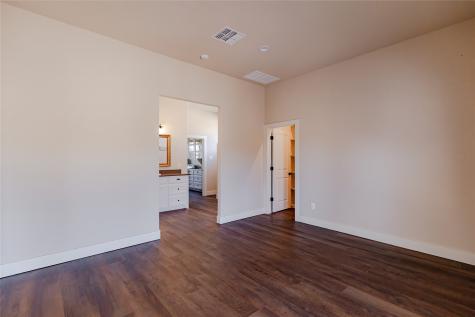 1433 County Road 1180 Decatur TX 76234