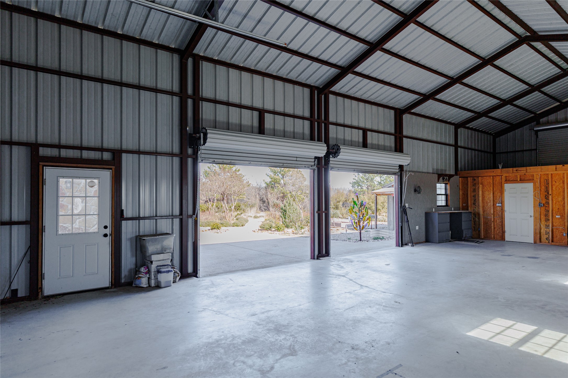 1433 County Road 1180 Decatur TX 76234